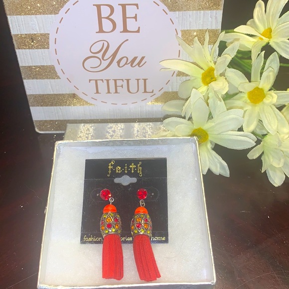 F.A.I.T.H Company Jewelry - ⭐️NEW with Tags❤️F.A.I.T.H. Company Red TASSEL Earrings “SOUL SHINE” E530A